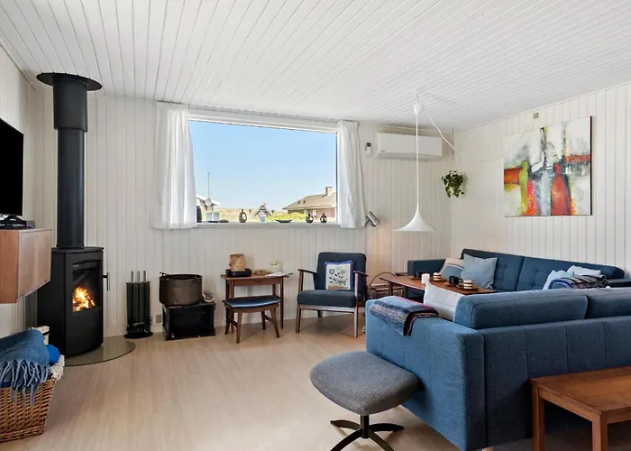 3 Bedroom Gorgeous In Dom wakacyjny *